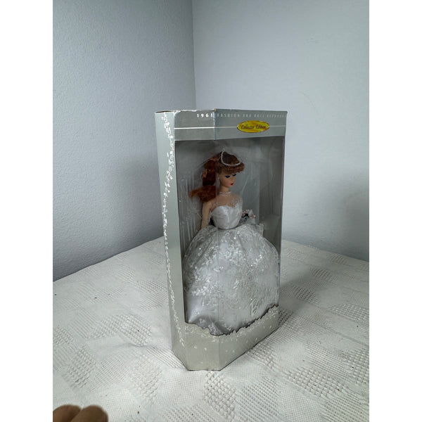 Wedding Day Barbie Doll 1996 Collector Edition Mattel White Gown 17120 NIB
