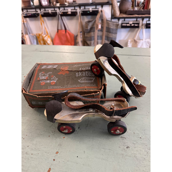 Vintage Sears Adjustable Metal Roller Skates Ted Williams Red Sox Collectible