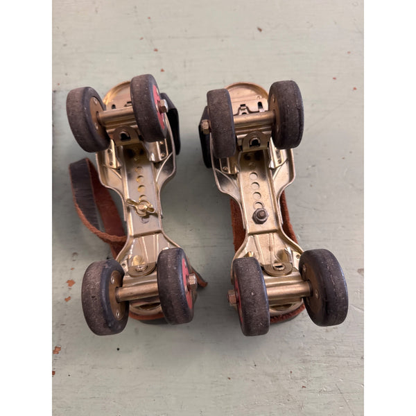 Vintage Sears Adjustable Metal Roller Skates Ted Williams Red Sox Collectible