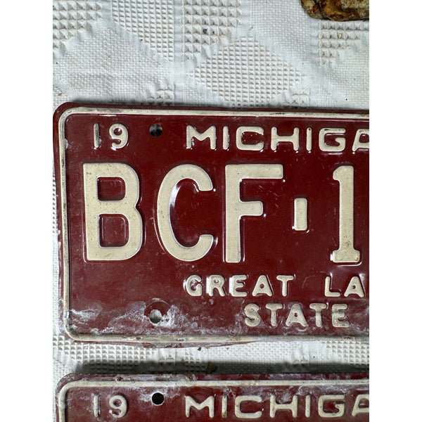 1971 Michigan State License Plates Pair BCF 190 Vintage Red w Embossed White