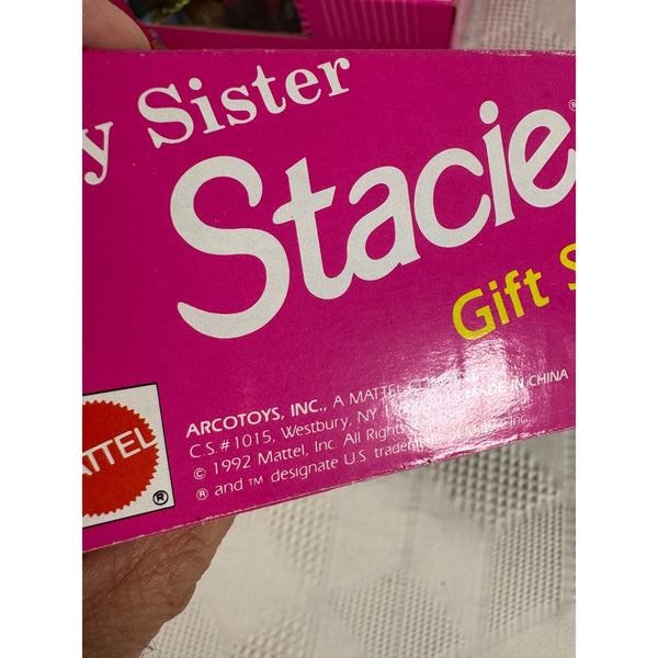My Sister Stacie Gift Set By Mattel w Accessories 1992 NIB Vintage 9365