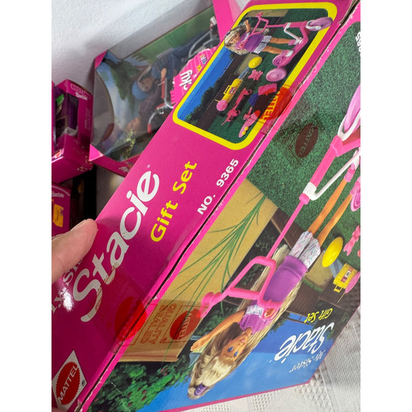 My Sister Stacie Gift Set By Mattel w Accessories 1992 NIB Vintage 9365