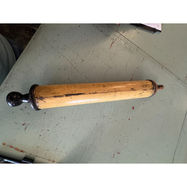 Rare Vintage American Universal Cylinder Bellows