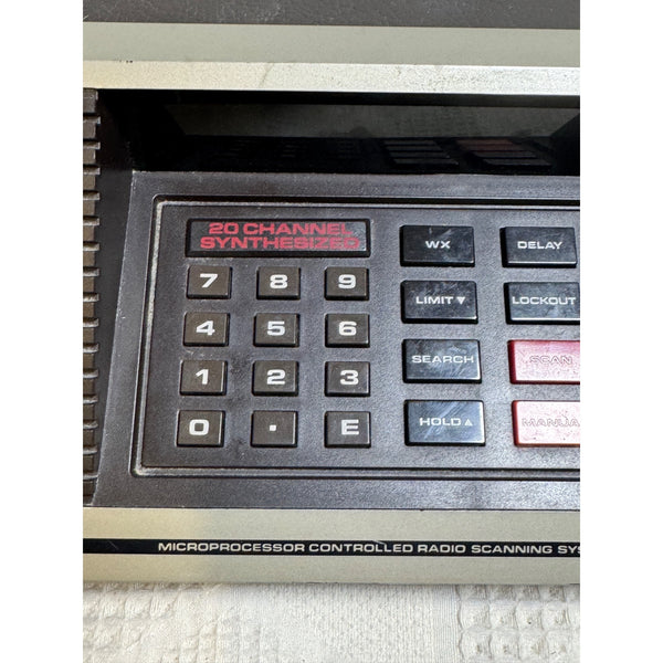 Uniden Bearcat 210XW 20 Channel Synthesized Radio Scanner w Antenna Works