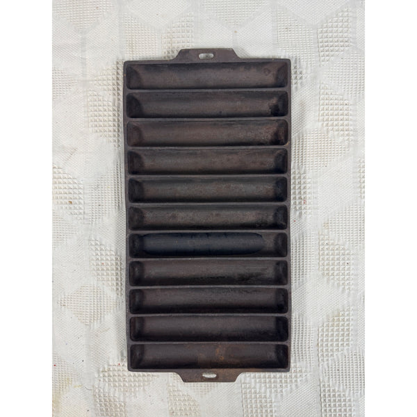 Wagner Ware Cast Iron Breadstick Pan 22E Vintage 1930s Sidney Ohio Bakeware 1326