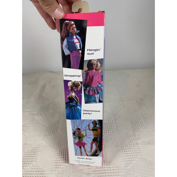 Fun To Dress Barbie Fashion Blue Dress Doll 1992 Mattel Vintage 2763 NIB