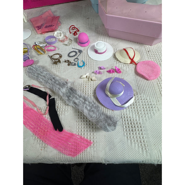 Barbie Dream Store Fashion Department Playset Accessories and Box Vintage 1980s