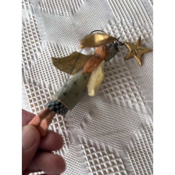 Vintage Williraye Studio Angel Christmas Ornament w Gold Wings 2K Star Y2K