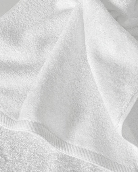 Sofya White Bath Towel closeup