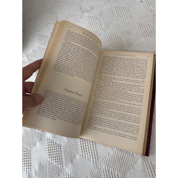Mark Twain Tom Sawyer and Huckleberry Finn Hardcover Leatherette Bound 1983