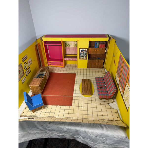Barbie Dream House 1962 Vintage Cardboard Folding Dollhouse with Furniture