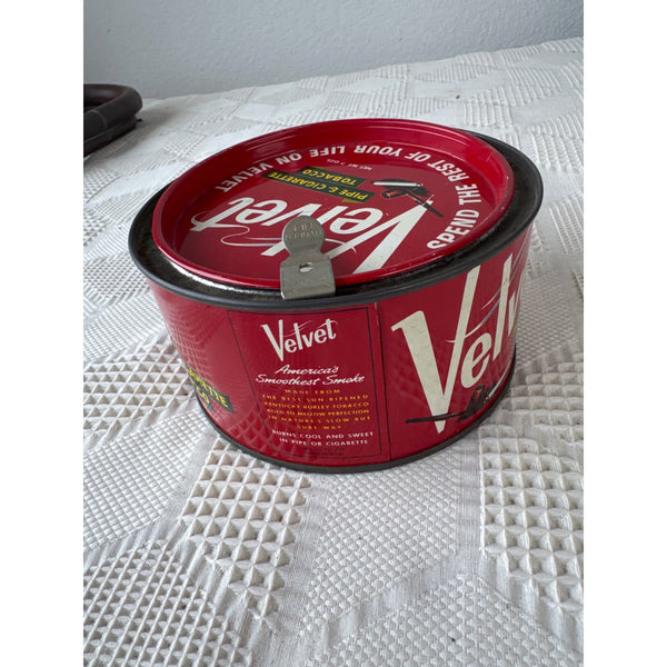 Velvet Pipe and Cigarette Tobacco Red Tin 7 Oz Vintage Collectible With Lid