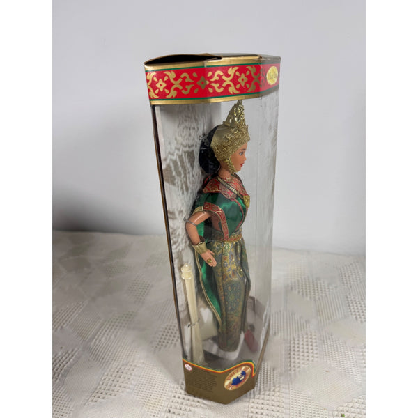 Thai Barbie Doll Collector Edition 1997 Dolls Of The World Mattel 18561 NIB