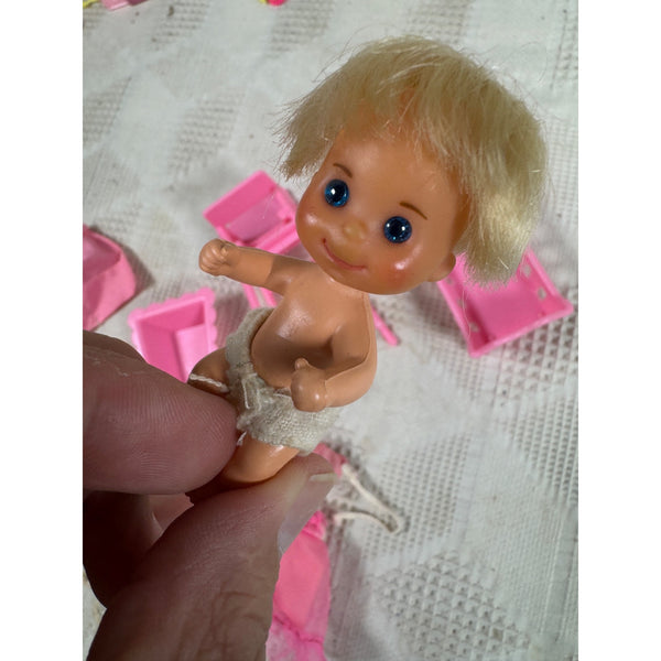 Vintage 1973 Mattel Baby Sweets Doll Set w Clothes Accessories Sunshine Family