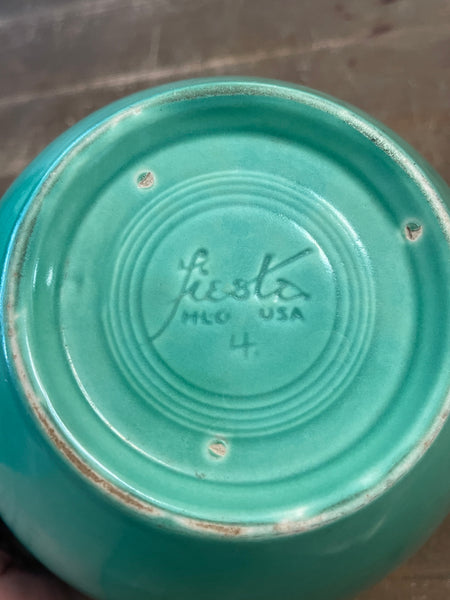 1940s Light Green Fiestaware Nesting Bowl 4 bottom hco 