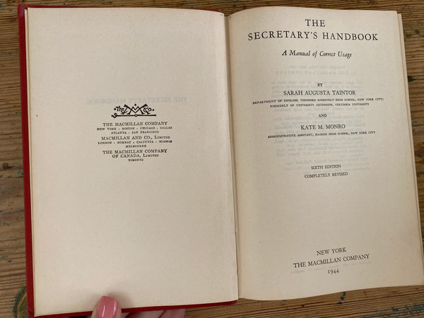 1944 The Secretary's Handbook title page