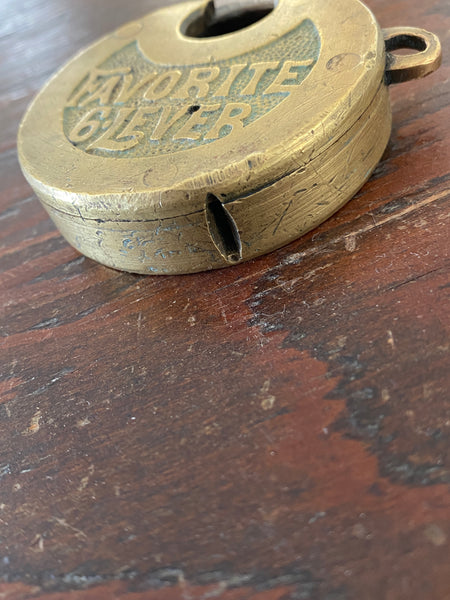 Antique Brass Favorite 6 Lever padlock