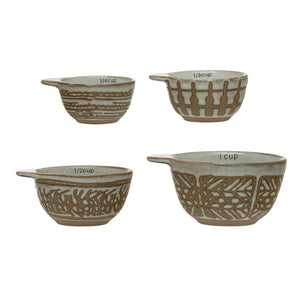 Measuring Cups with Wax Relief Pattern,